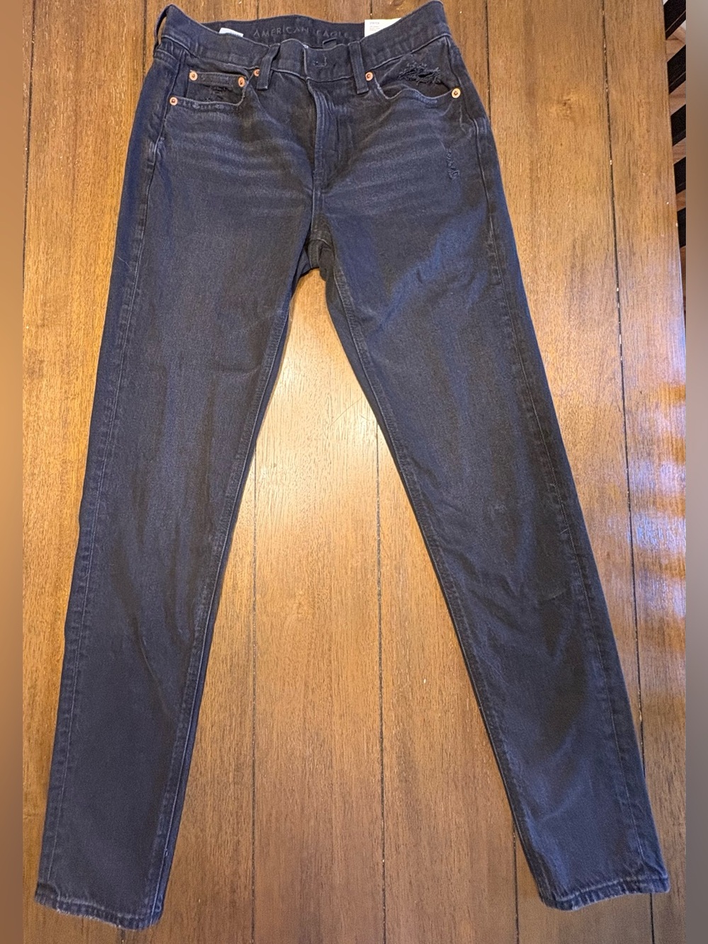 American Eagle women’s 90s skinny black charcoal jeans